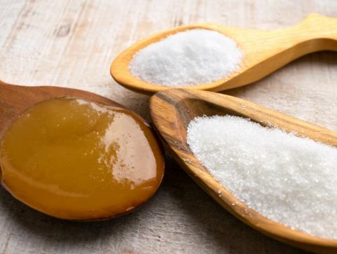 麥芽醇提物對(duì)大腸埃希菌和金黃色葡萄球菌的生長(zhǎng)曲線(xiàn)的影響與抑制效果